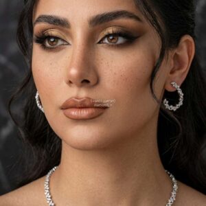 سرویس جواهر الماس زنانه شامل گردنبند و گوشواره برلیان با طراحی ظریف و لوکس مناسب مجالس خاص از جواهری دایموند تهران تجریش